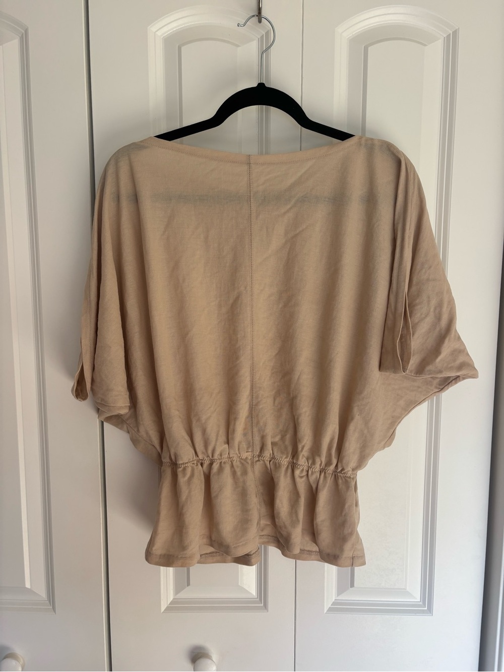 Women's Beige Short-Sleeve Peplum Fall Top with Batwings